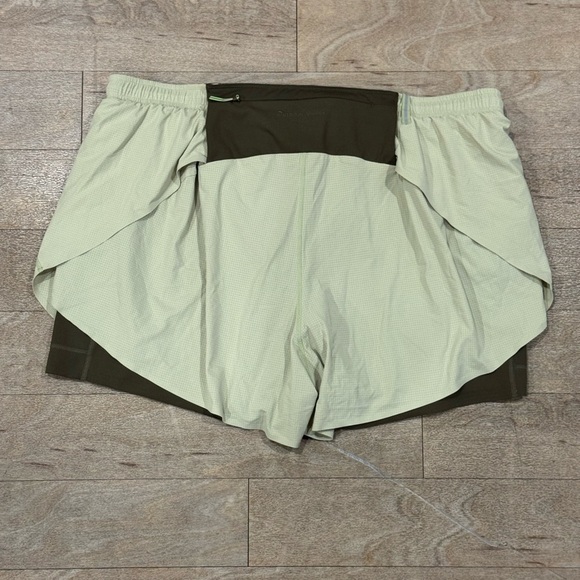 Outdoor Voices Green Shorts Size XXXLarge - Picture 3 of 4